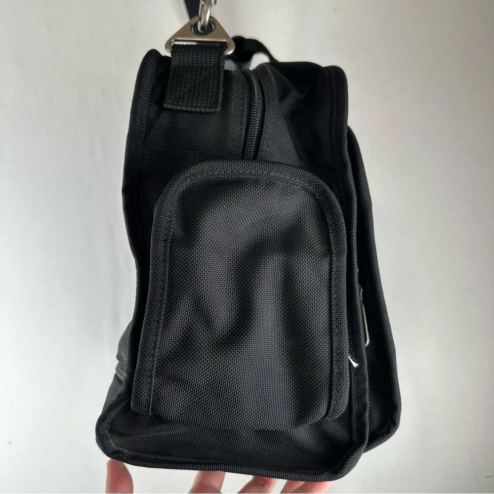 Victorinox padded adjustable